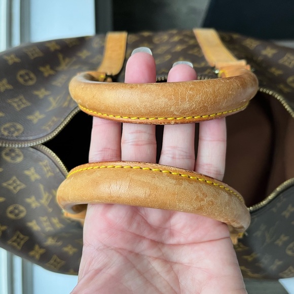 Authentic Louis Vuitton Keepall 45 - Picture 6 of 15